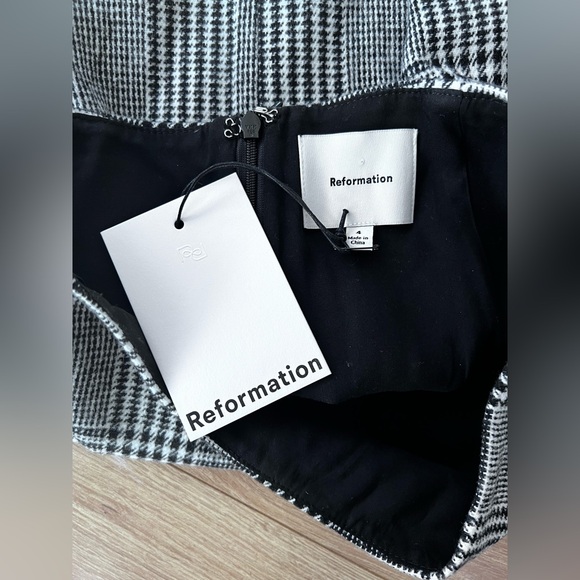 Reformation Veranda Skirt NWT Size 4 - Picture 4 of 5